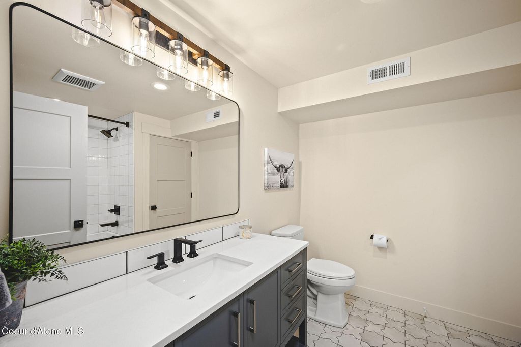 6520 N Colfax St, Dalton Gardens, ID 83815 photo 34