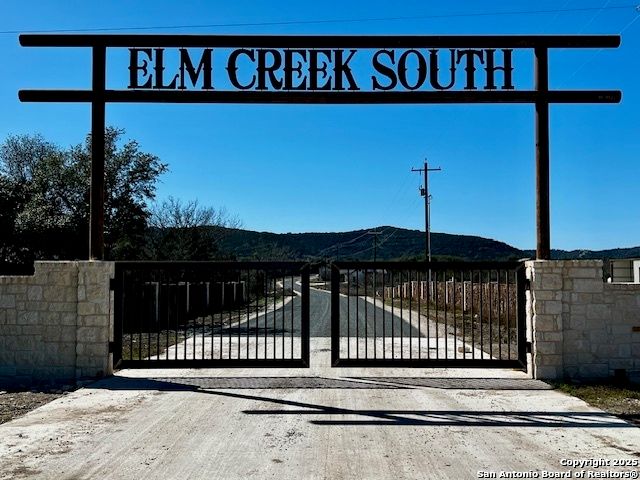 387 Madrone Loop, Concan, TX 78838