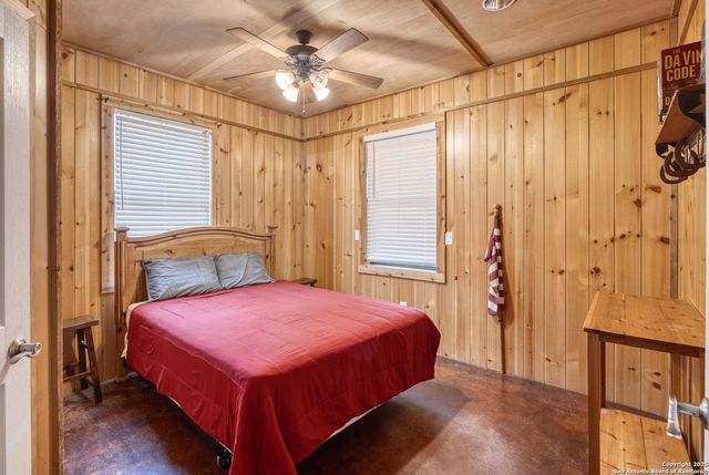 387 Madrone Loop, Concan, TX 78838