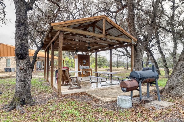 387 Madrone Loop, Concan, TX 78838