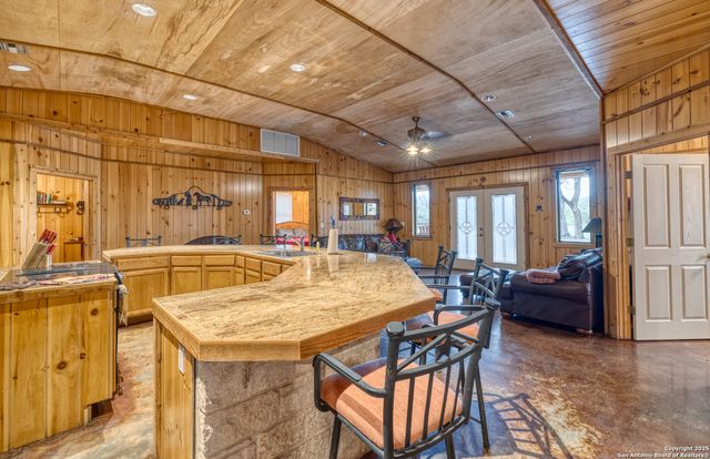 387 Madrone Loop, Concan, TX 78838