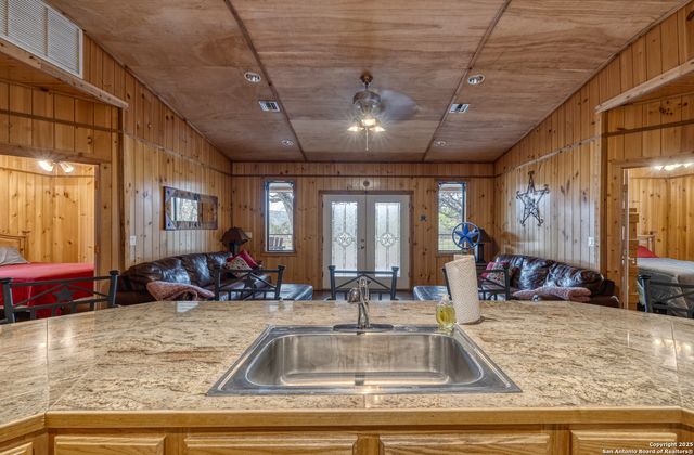 387 Madrone Loop, Concan, TX 78838