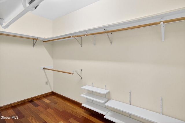 14 NY-9P, Malta, NY 12020