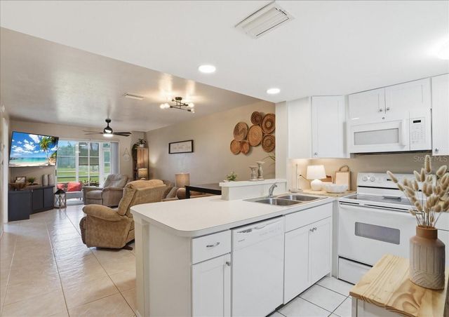 12538 SW KINGSWAY CIRCLE 1503, Lake Suzy, FL 34269