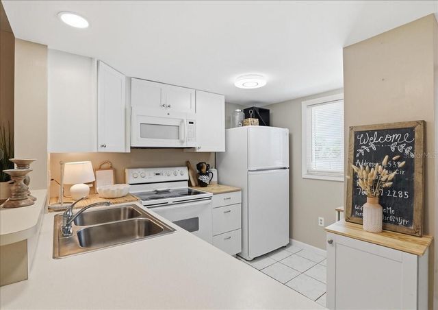 12538 SW KINGSWAY CIRCLE 1503, Lake Suzy, FL 34269