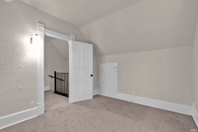 220 Crescent Street, Elkhart, IN 46516