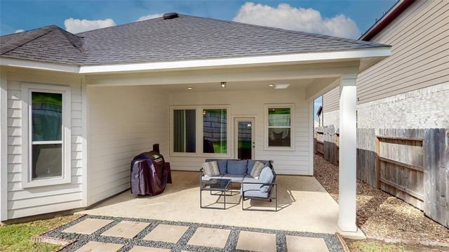 358 Pleasant Hill Way, Conroe, TX 77304