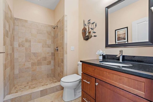 3 Notch Dr, Westford, MA 01886