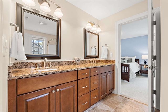 3 Notch Dr, Westford, MA 01886