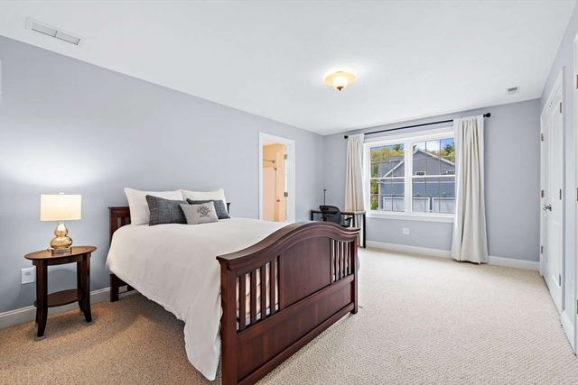 3 Notch Dr, Westford, MA 01886