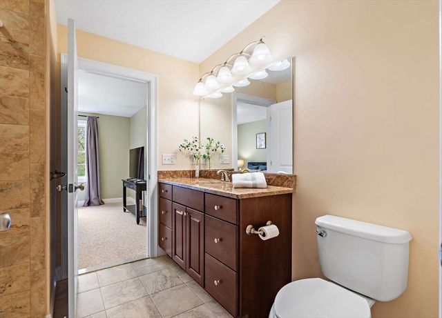 3 Notch Dr, Westford, MA 01886