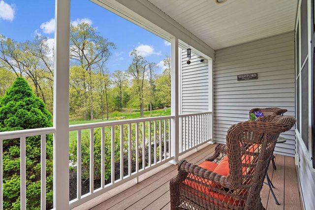 3 Notch Dr, Westford, MA 01886