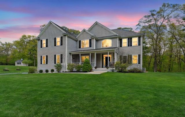 3 Notch Dr, Westford, MA 01886