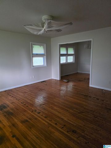 956 REEDWOOD LANE, Birmingham, AL 35235