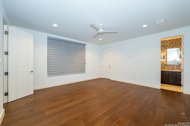 100 Canterbury Hill, Terrell Hills, TX 78209