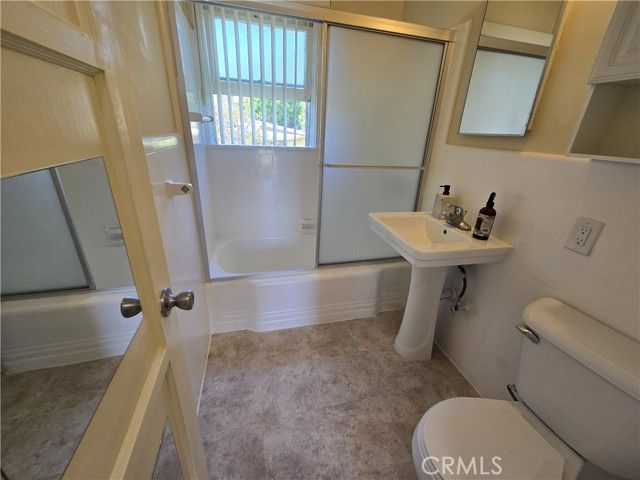 1129 N Clark, West Hollywood, CA 90069