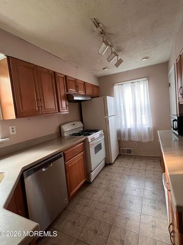 205 Villa Place, Rahway, NJ 07065