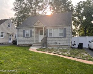 205 Villa Place, Rahway, NJ 07065