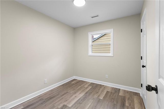 726 Hemlock AVE, Hampton, VA 23661