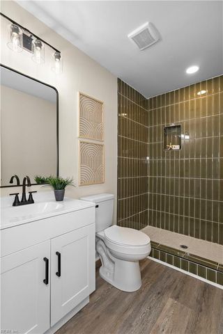 726 Hemlock AVE, Hampton, VA 23661