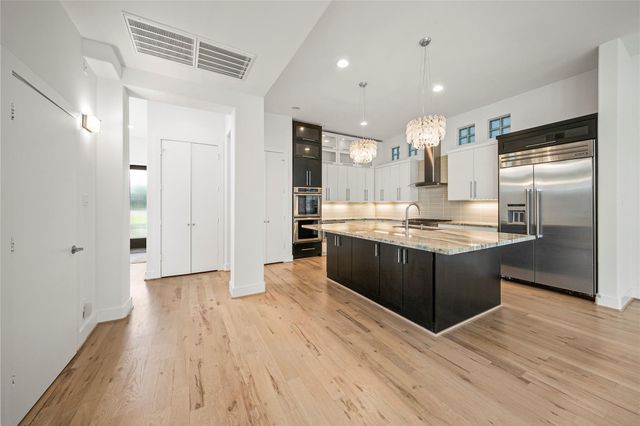 5506 Bosque Street, Houston, TX 77056