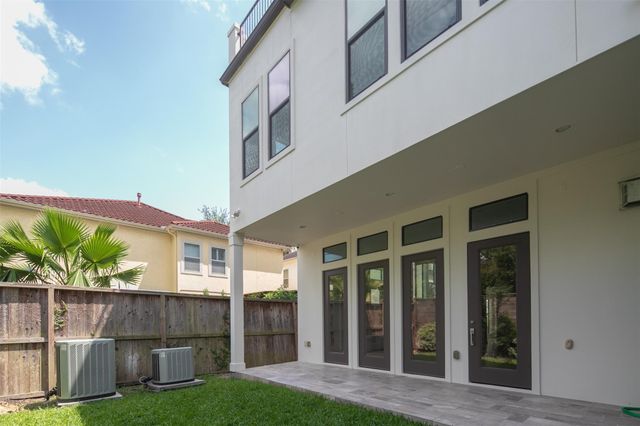 5506 Bosque Street, Houston, TX 77056