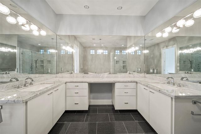 5506 Bosque Street, Houston, TX 77056