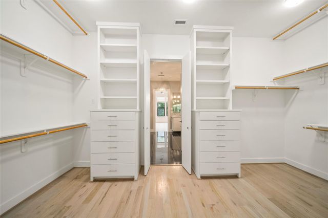 5506 Bosque Street, Houston, TX 77056