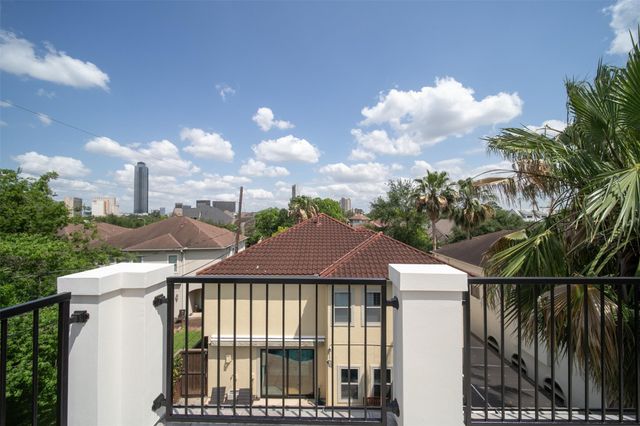 5506 Bosque Street, Houston, TX 77056