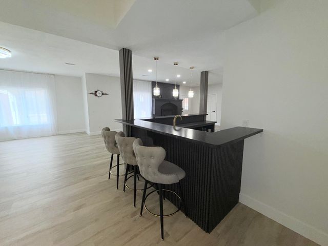 4916 S Buckingham Lane, Springfield, MO 65810