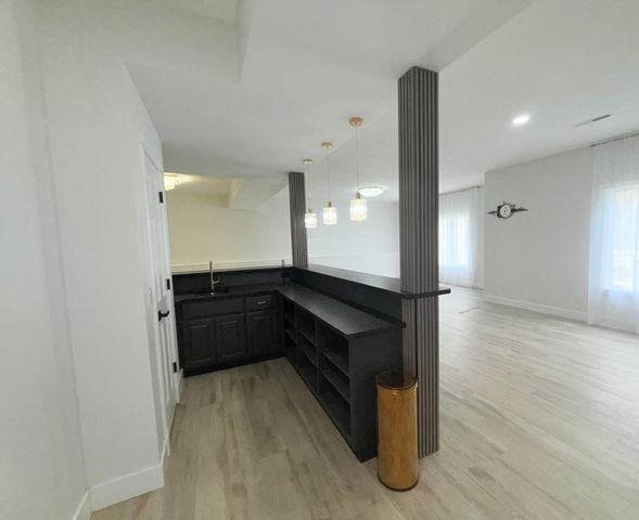 4916 S Buckingham Lane, Springfield, MO 65810