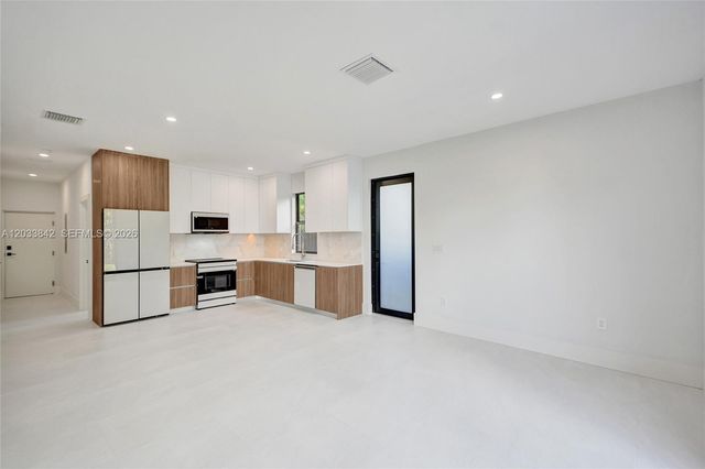 119 NE 118th Street, Miami, FL 33161