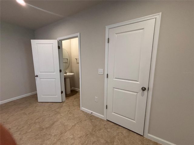 2212 FLUORESCENT WAY, South Daytona, FL 32119