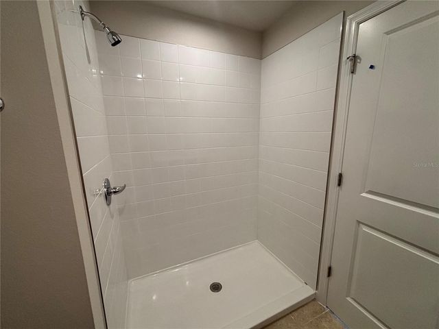 2212 FLUORESCENT WAY, South Daytona, FL 32119