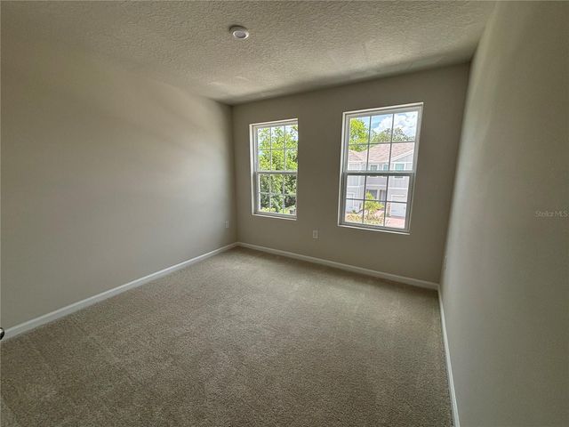 2212 FLUORESCENT WAY, South Daytona, FL 32119