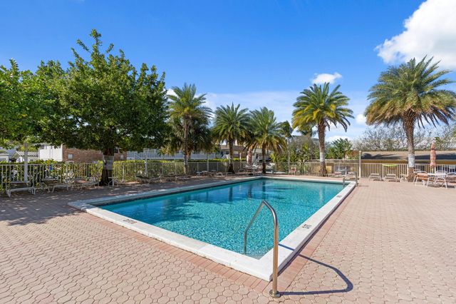 1009 N Ocean Boulevard 603, Pompano Beach, FL 33062