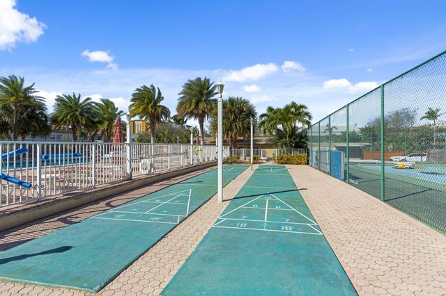 1009 N Ocean Boulevard 603, Pompano Beach, FL 33062