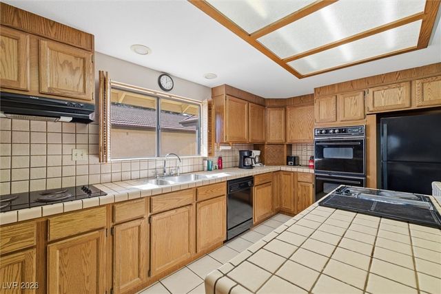 1610 Red Rock Drive, Pahrump, NV 89048