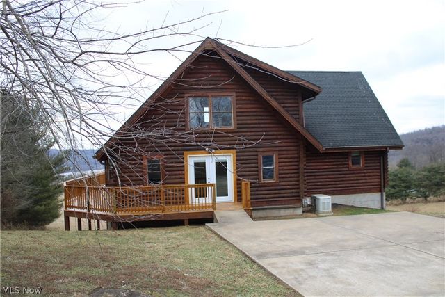 170 Fred Smith Road, New Matamoras, OH 45767