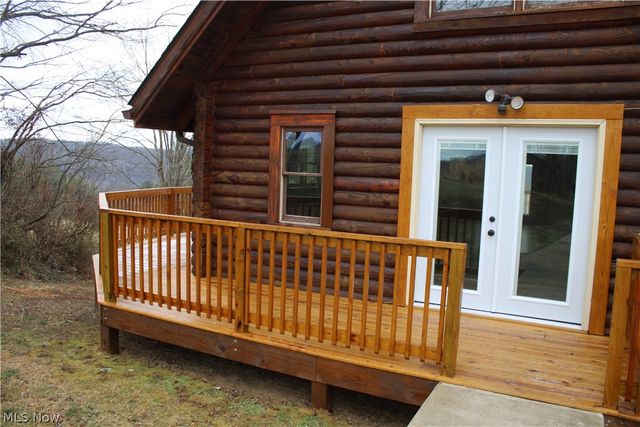 170 Fred Smith Road, New Matamoras, OH 45767