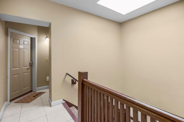 200 E 43rd Street 306, Kansas City, MO 64111