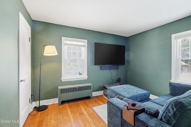 2829 Consaul Road, Schenectady, NY 12304