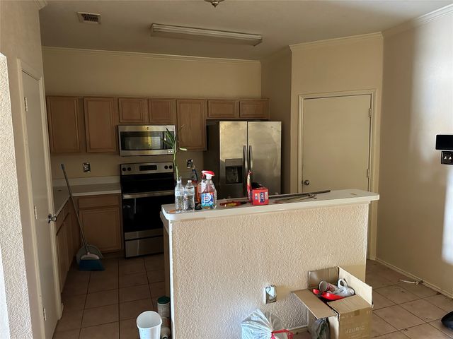 1811 Stewart Street, Cedar Hill, TX 75104