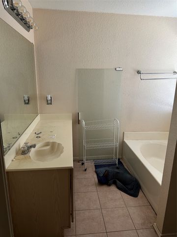 1811 Stewart Street, Cedar Hill, TX 75104