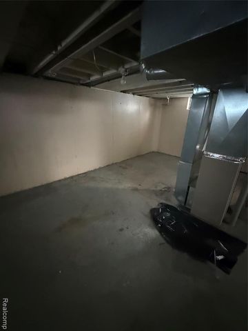 8411 Fielding Street, Detroit, MI 48228