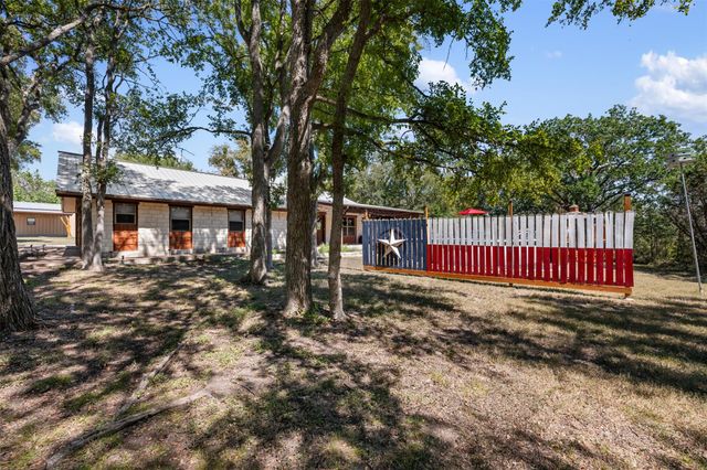 507 County Road 200D, Burnet, TX 78611