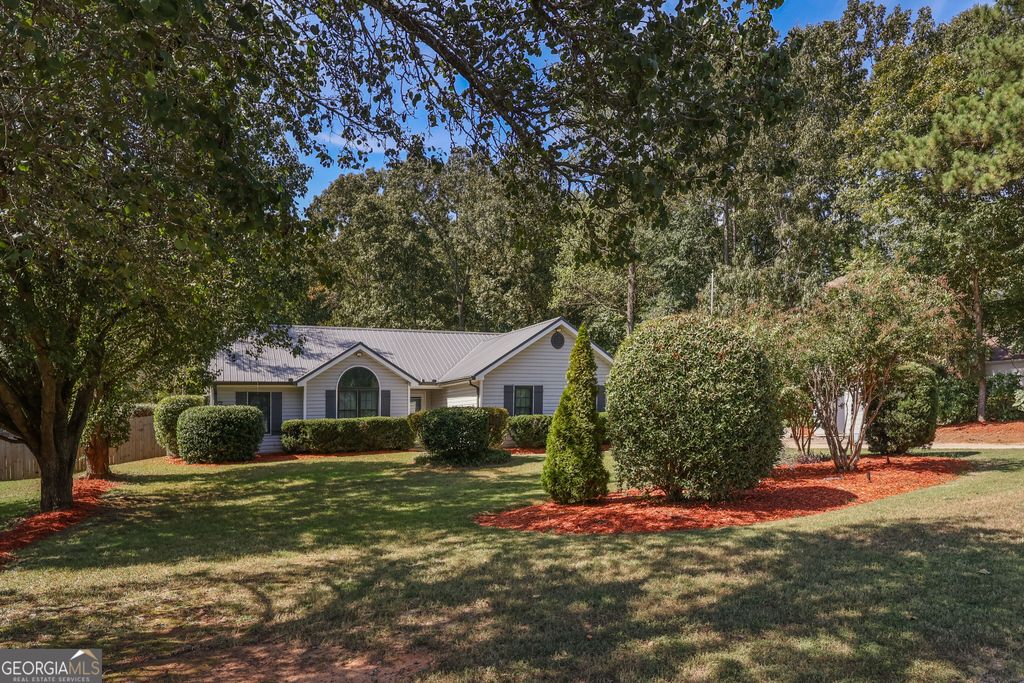 70 Peeks Crossing Way, Senoia, GA 30276 — exterior