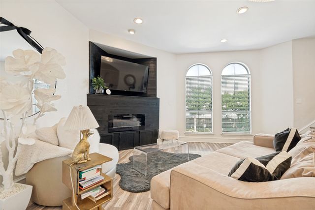 2022 N Fitzhugh Avenue C, Dallas, TX 87204