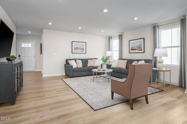 217 Rosewood Drive, Sanford, NC 27330