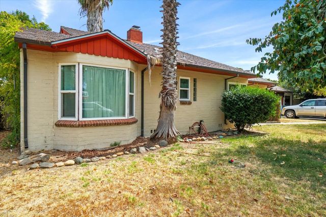 3216 Palmer St, Sacramento, CA 95815
